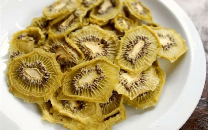 قیمت خرید میوه خشک کیوی + فروش ویژه